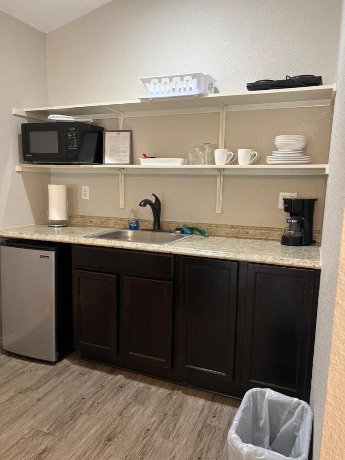 Rivercity Rv Park 新布朗费尔斯 外观 照片
