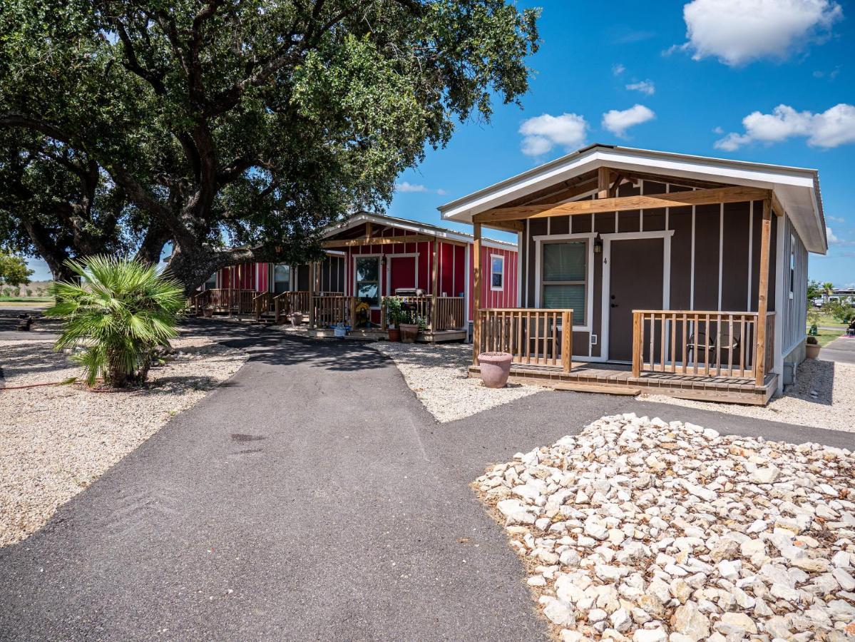 Rivercity Rv Park 新布朗费尔斯 外观 照片